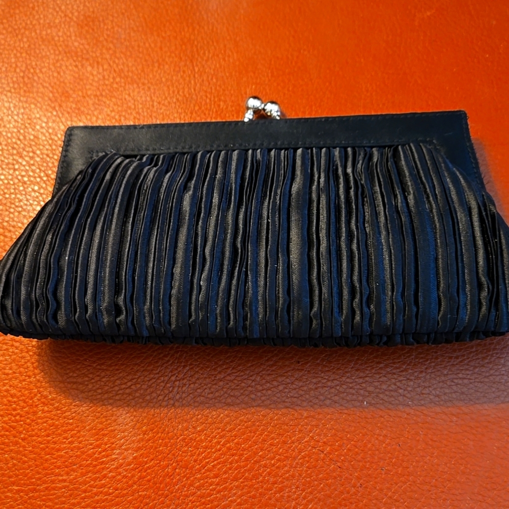 La Regale satin clutch